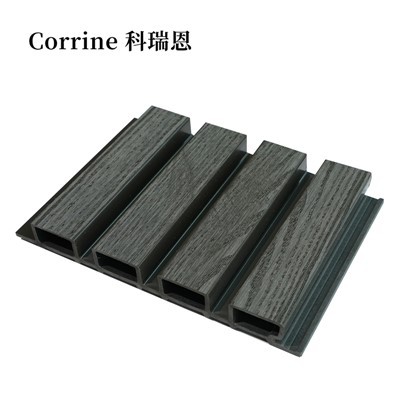 Dekoratīvs WPC režģis ārējam, laikapstākļiem izturīgam panelim